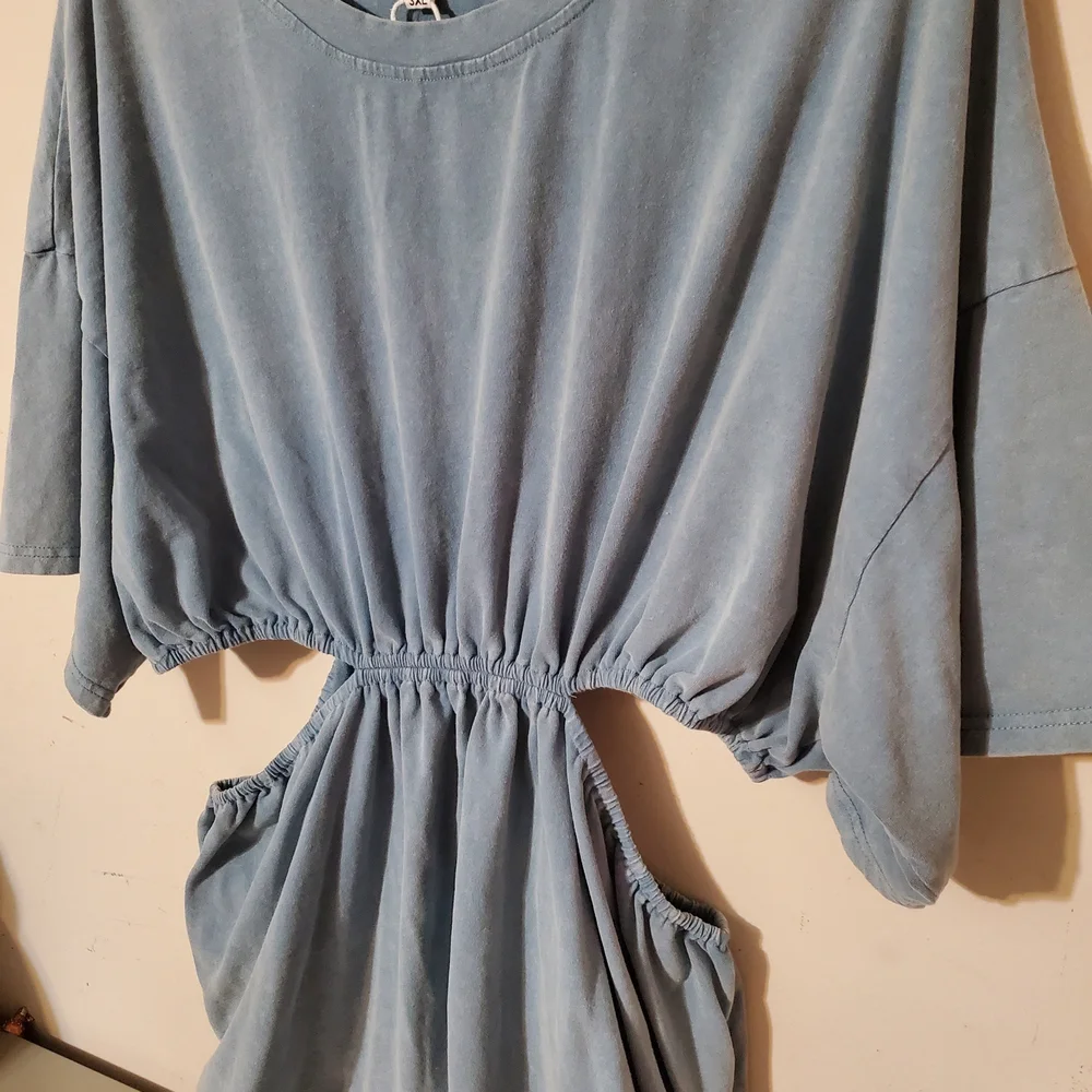 Heyson Casual Cutout Mini Dress in Dusty Blue Flirty Casual Dress Resort Summer - Picture 3 of 8